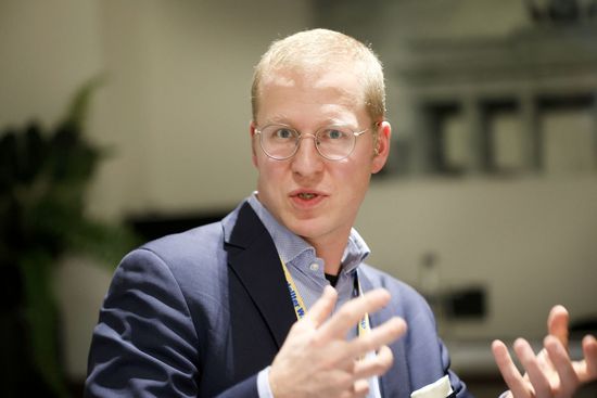 Panel 2 : Johannes Kiess (EFBI) bei seinen Ausführungen. Panel 2 : Johannes Kiess (EFBI) bei seinen Ausführungen.