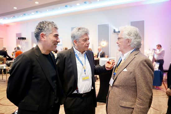 Can Gülcü, Jupp Legrand und ehemaliger OBS-Geschäftsführer Klaus Lang im Gespräch Can Gülcü, Jupp Legrand und ehemaliger OBS-Geschäftsführer Klaus Lang im Gespräch