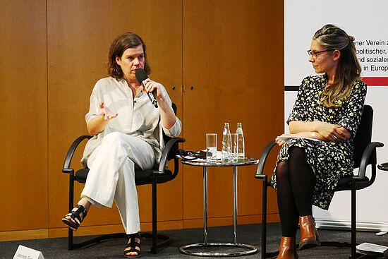 Jeannette Gusko, Sprecherin, Netzwerk 3te Generation Ost, Geschäftsführerin, CORRECTIV im Gespräch Jeannette Gusko, Sprecherin, Netzwerk 3te Generation Ost, Geschäftsführerin, CORRECTIV im Gespräch