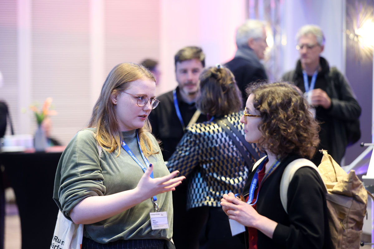 Gespräche nach der Jahrestagung.